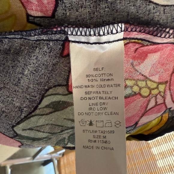 Lulumari Floral Halter Top | Size M | Like New - Picture 3 of 8